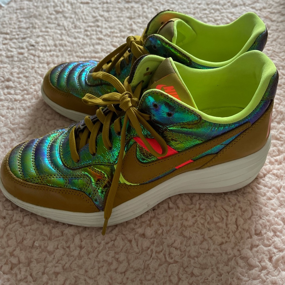 Nike Lunarlon sneakers